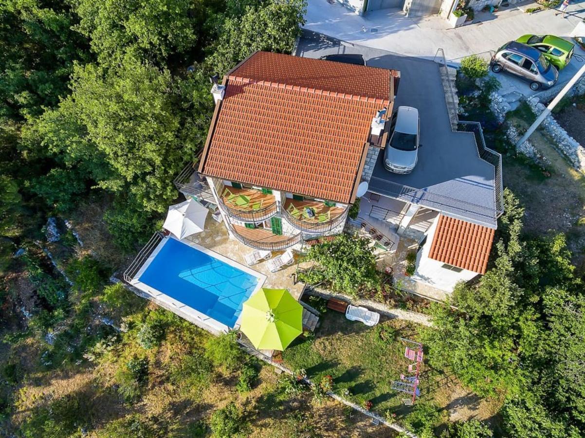 Holiday home Colla Tučepi Esterno foto